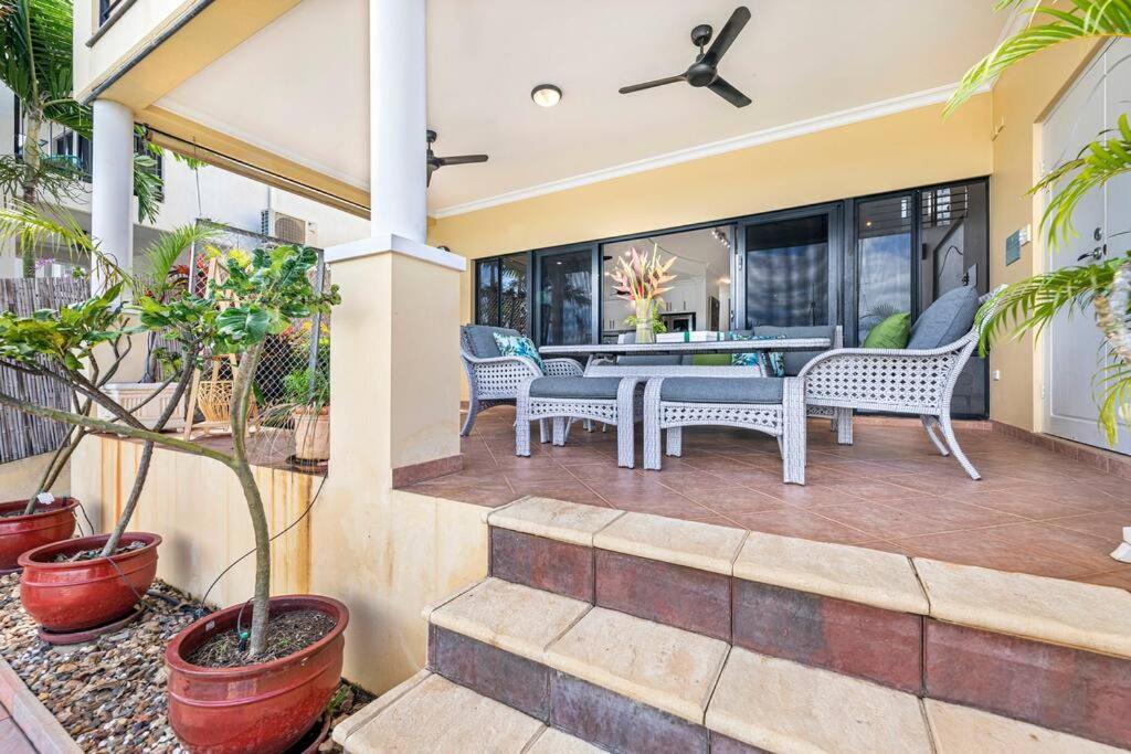 Marina View - Waterfront Stunner With Plunge Pool Villa Darwin Exterior photo