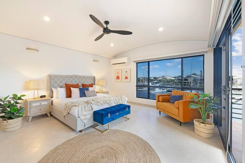 Marina View - Waterfront Stunner With Plunge Pool Villa Darwin Exterior photo